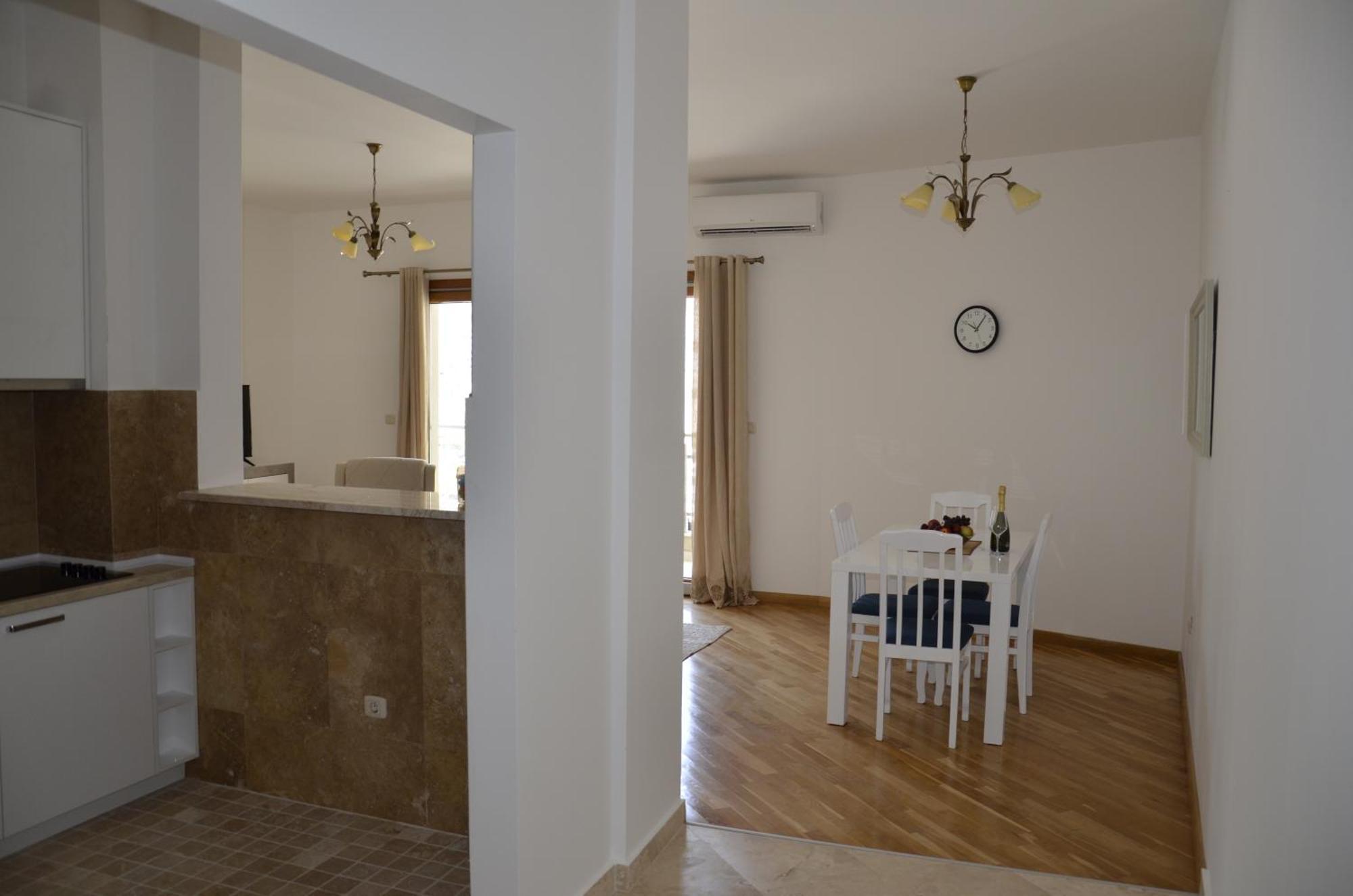 Apartmani Svetionik Budva Room photo